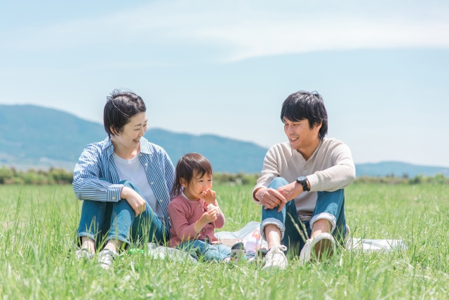 子どもと遊ぶ